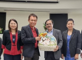 APRACA Secretary General paid a courtesy call to the Federation to Saving and Credit Cooperatives of Thailand Limited (FSCT) on 19 January 2023.